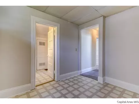 334 S Macarthur Blvd, Springfield, IL 62704 photo 25