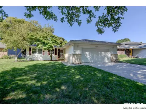 2829 Crown Pt, Springfield, IL 62704 photo 2