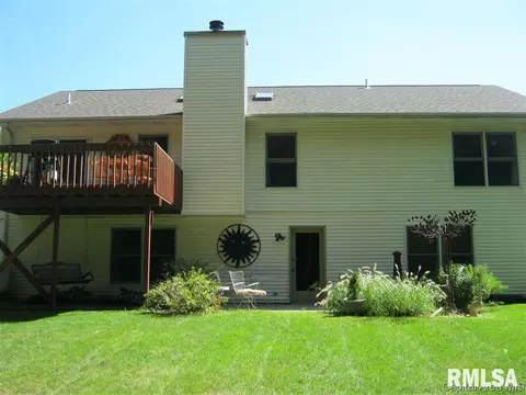 1099 Willowbrook Dr, Springfield, IL 62711 photo 3