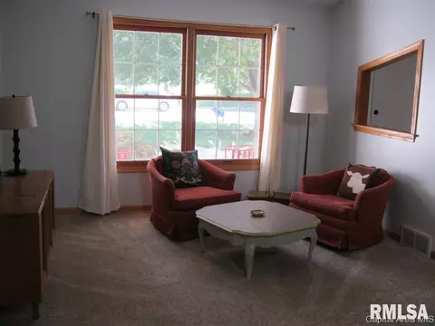 1099 Willowbrook Dr, Springfield, IL 62711 photo 7