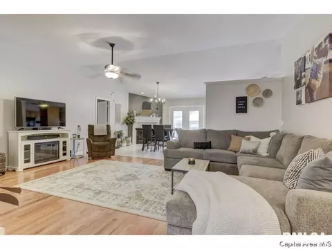 4201 Clearwater Ln, Springfield, IL 62703 photo 9