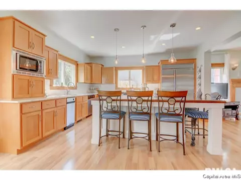 1804 Tremont Dr, Springfield, IL 62711 photo 7