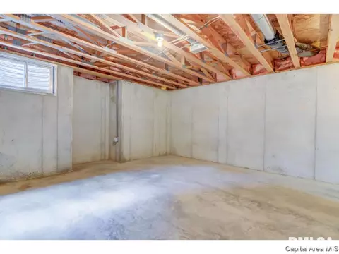 1804 Tremont Dr, Springfield, IL 62711 photo 35