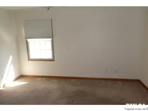 3219 Red Oak Ln, Springfield, IL 62712 photo 11