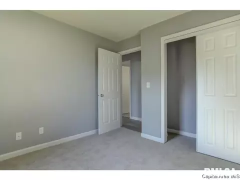 2700 Queensway Rd, Springfield, IL 62703 photo 24