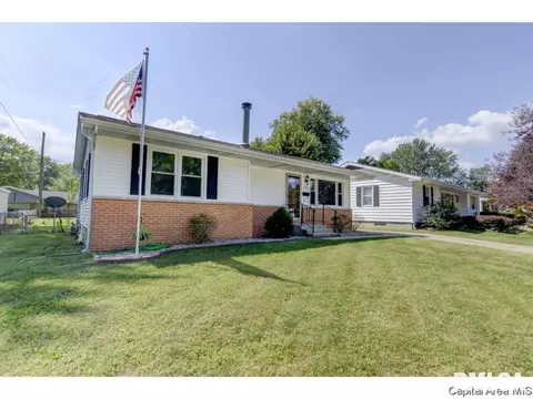 2700 Queensway Rd, Springfield, IL 62703 photo 3