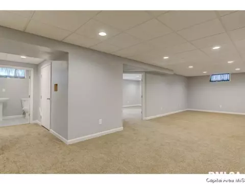 2700 Queensway Rd, Springfield, IL 62703 photo 33