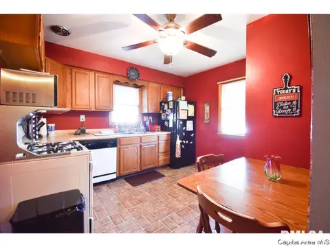 21 Rosaria Rd, Springfield, IL 62702 photo 5
