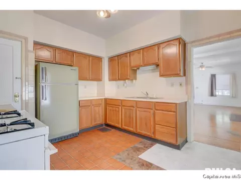 1608 S 2nd St, Springfield, IL 62704 photo 13
