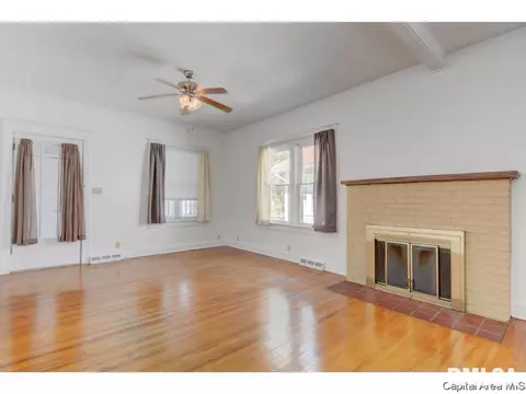 1608 S 2nd St, Springfield, IL 62704 photo 4