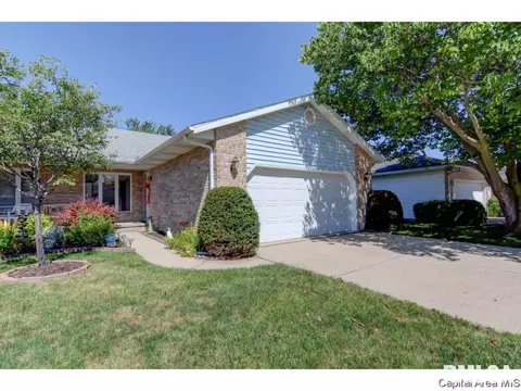 3013 Cameron, Springfield, IL 62704 photo 1