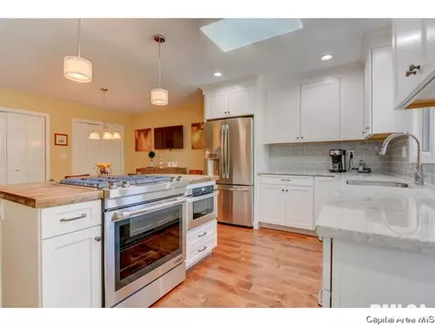 3013 Cameron, Springfield, IL 62704 photo 12
