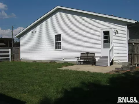 2600 Steiler Pl, Springfield, IL 62703 photo 2