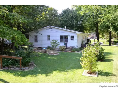 1342 N Ledlie Ave, Springfield, IL 62702 photo 2