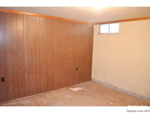 1342 N Ledlie Ave, Springfield, IL 62702 photo 27