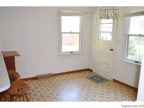 1342 N Ledlie Ave, Springfield, IL 62702 photo 10