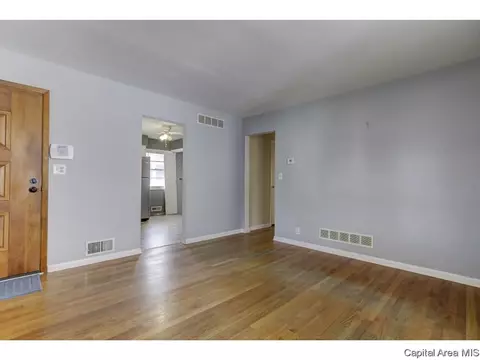 2101 N 22nd St, Springfield, IL 62702 photo 2