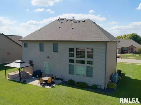 1908 Providence Ln, Springfield, IL 62711 photo 2