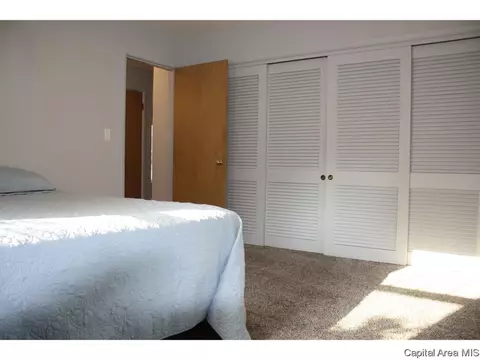 2149 Greenbriar Rd, Springfield, IL 62704 photo 13
