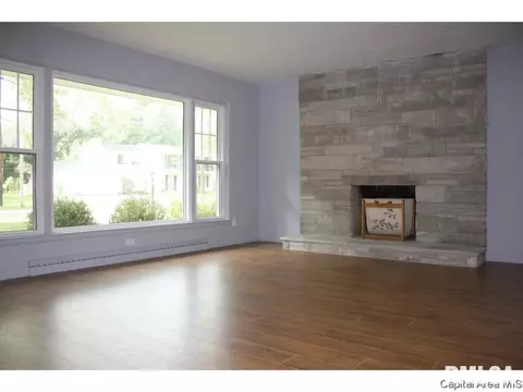 2149 Greenbriar Rd, Springfield, IL 62704 photo 4