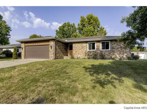 2721 Arrowhead Dr, Springfield, IL 62702 photo 1