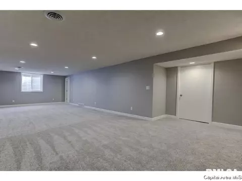 2721 Arrowhead Dr, Springfield, IL 62702 photo 28