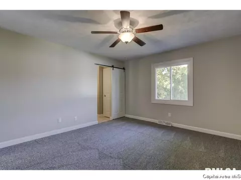 2721 Arrowhead Dr, Springfield, IL 62702 photo 17