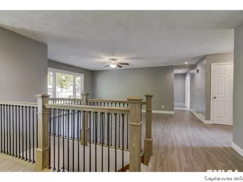 2721 Arrowhead Dr, Springfield, IL 62702 photo 14