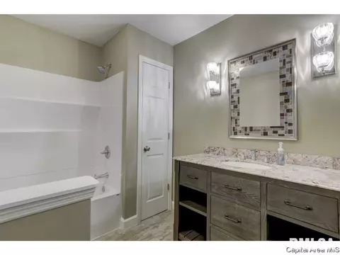 2721 Arrowhead Dr, Springfield, IL 62702 photo 25