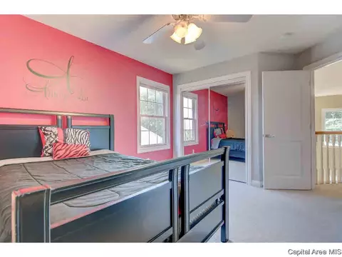 2716 Newcastle, Springfield, IL 62711 photo 23