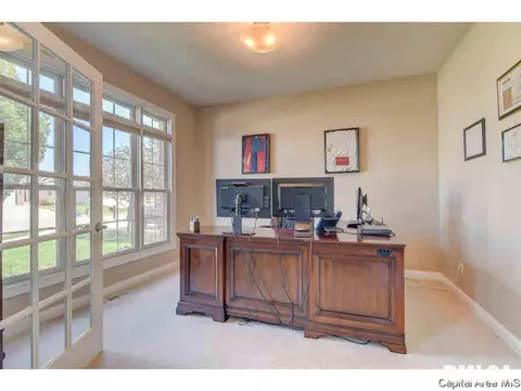 2716 Newcastle, Springfield, IL 62711 photo 13