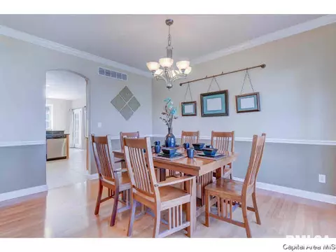 2716 Newcastle, Springfield, IL 62711 photo 12