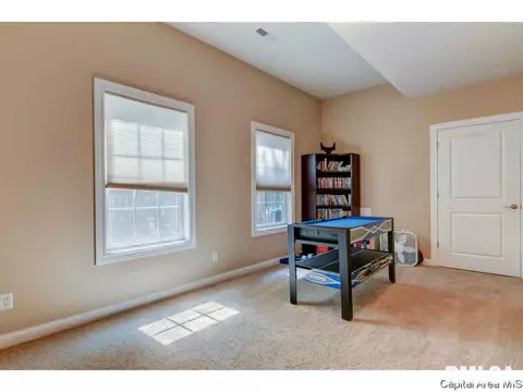 2716 Newcastle, Springfield, IL 62711 photo 31