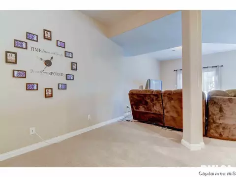 2716 Newcastle, Springfield, IL 62711 photo 28