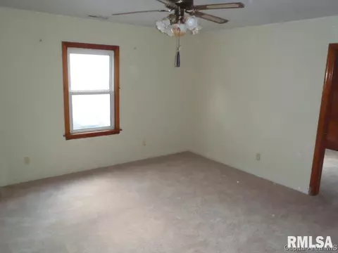 3018 S 3rd St, Springfield, IL 62703 photo 9