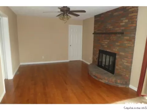 4100 Pickfair Rd, Springfield, IL 62703 photo 5