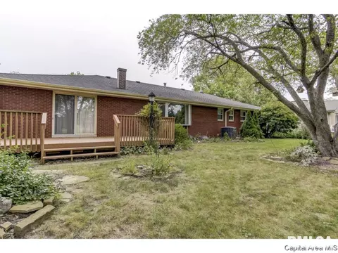 2432 Manchester, Springfield, IL 62704 photo 29