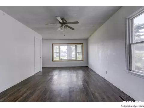 2257 E Grandview Ave, Springfield, IL 62702 photo 6