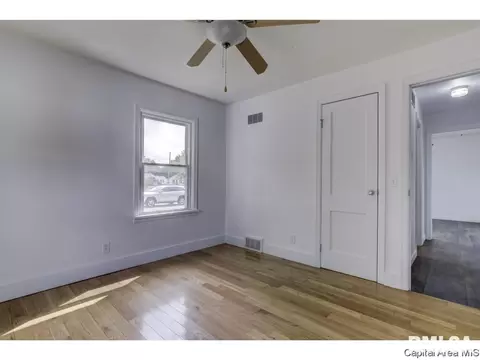 2257 E Grandview Ave, Springfield, IL 62702 photo 16