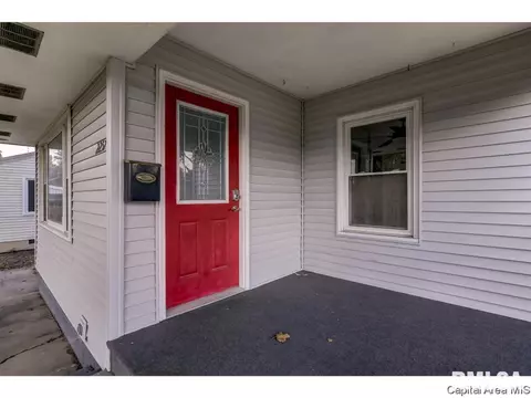 2257 E Grandview Ave, Springfield, IL 62702 photo 2