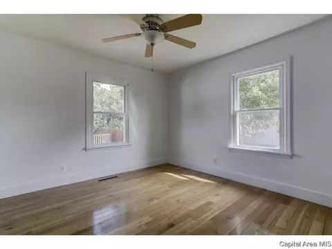 2257 E Grandview Ave, Springfield, IL 62702 photo 17