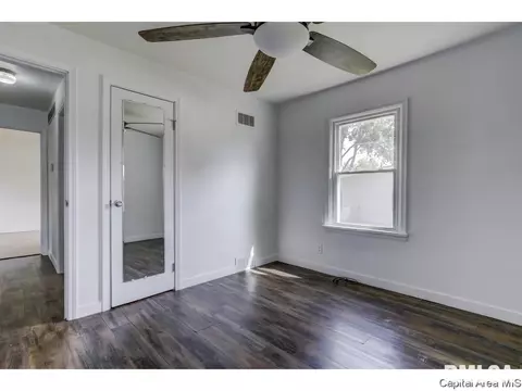 2257 E Grandview Ave, Springfield, IL 62702 photo 20