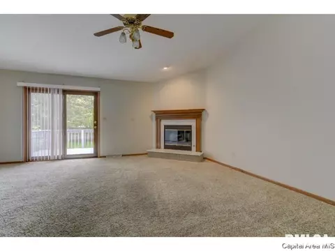 6411 Brent Dr, Springfield, IL 62712 photo 8
