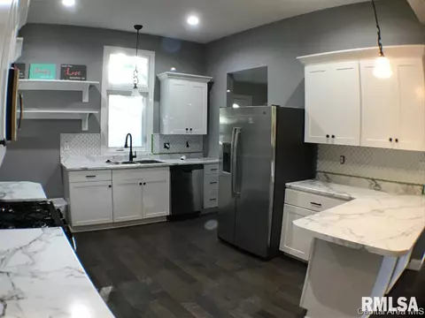 804 N 7th St, Springfield, IL 62702 photo 8
