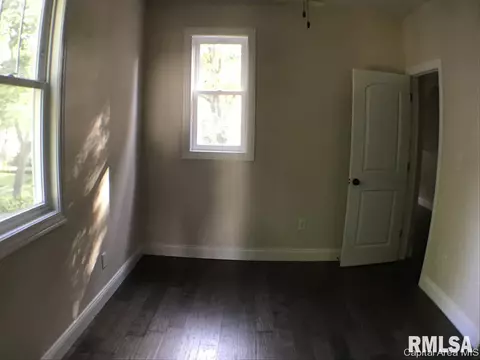 804 N 7th St, Springfield, IL 62702 photo 17