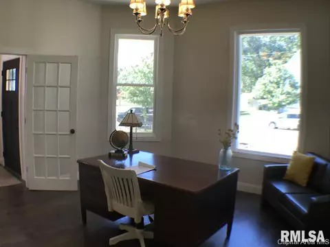 804 N 7th St, Springfield, IL 62702 photo 12