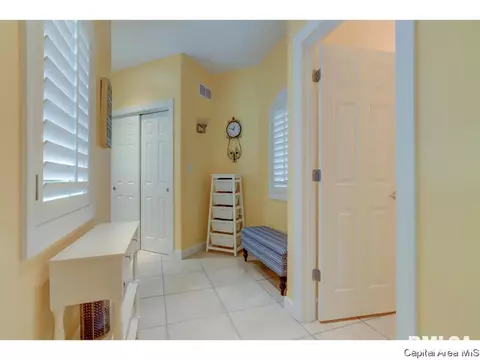 12 Hickory Hills Dr, Springfield, IL 62707 photo 14