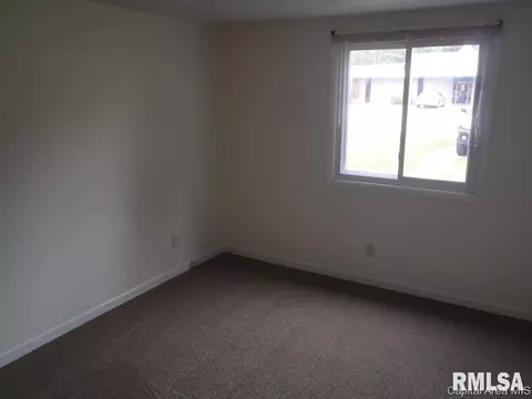 416 416 12 E Cordelia St, Springfield, IL 62703 photo 3