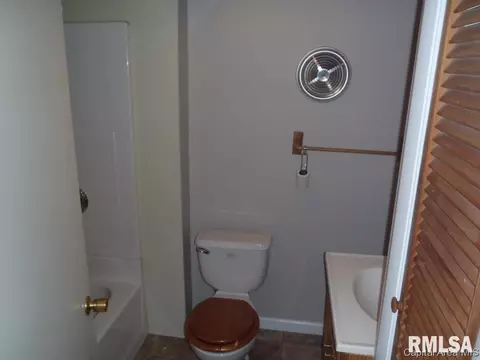 416 416 12 E Cordelia St, Springfield, IL 62703 photo 5