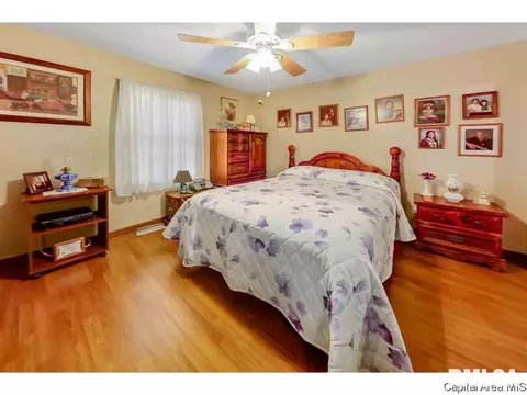 109 Sherry, Springfield, IL 62703 photo 17